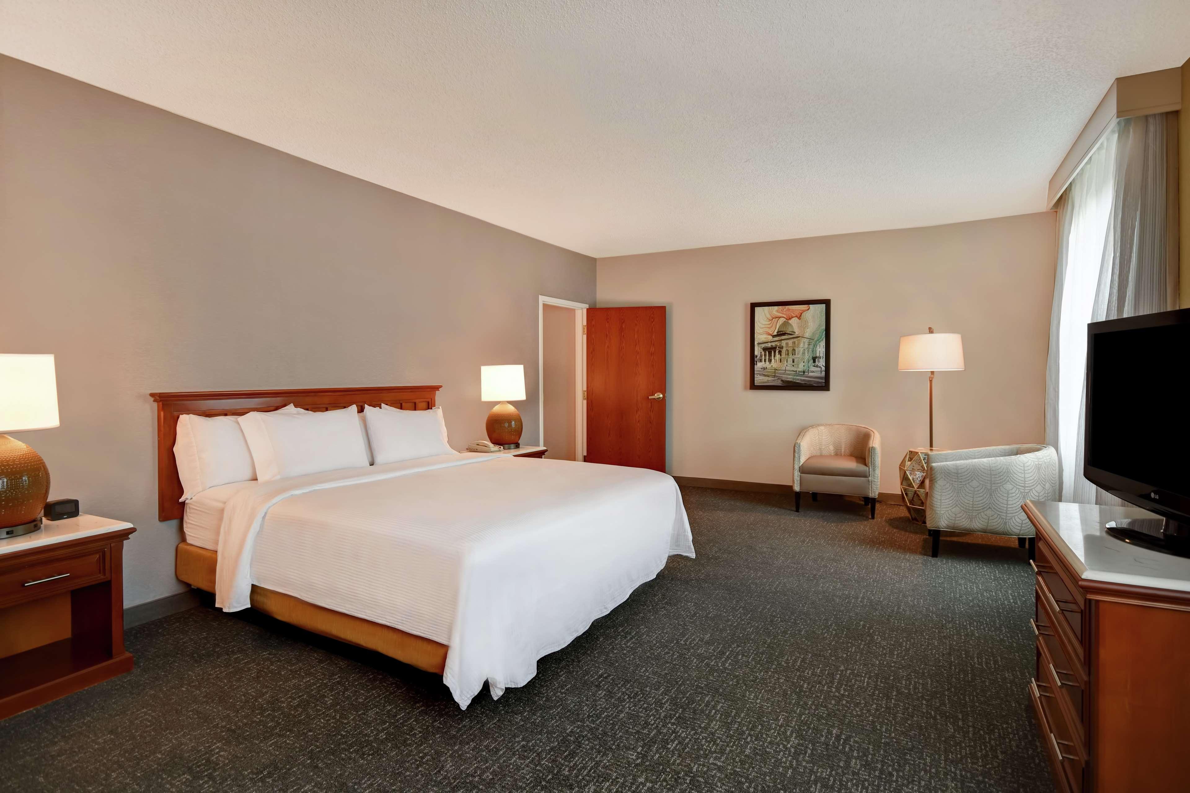 Embassy Suites Little Rock Kültér fotó