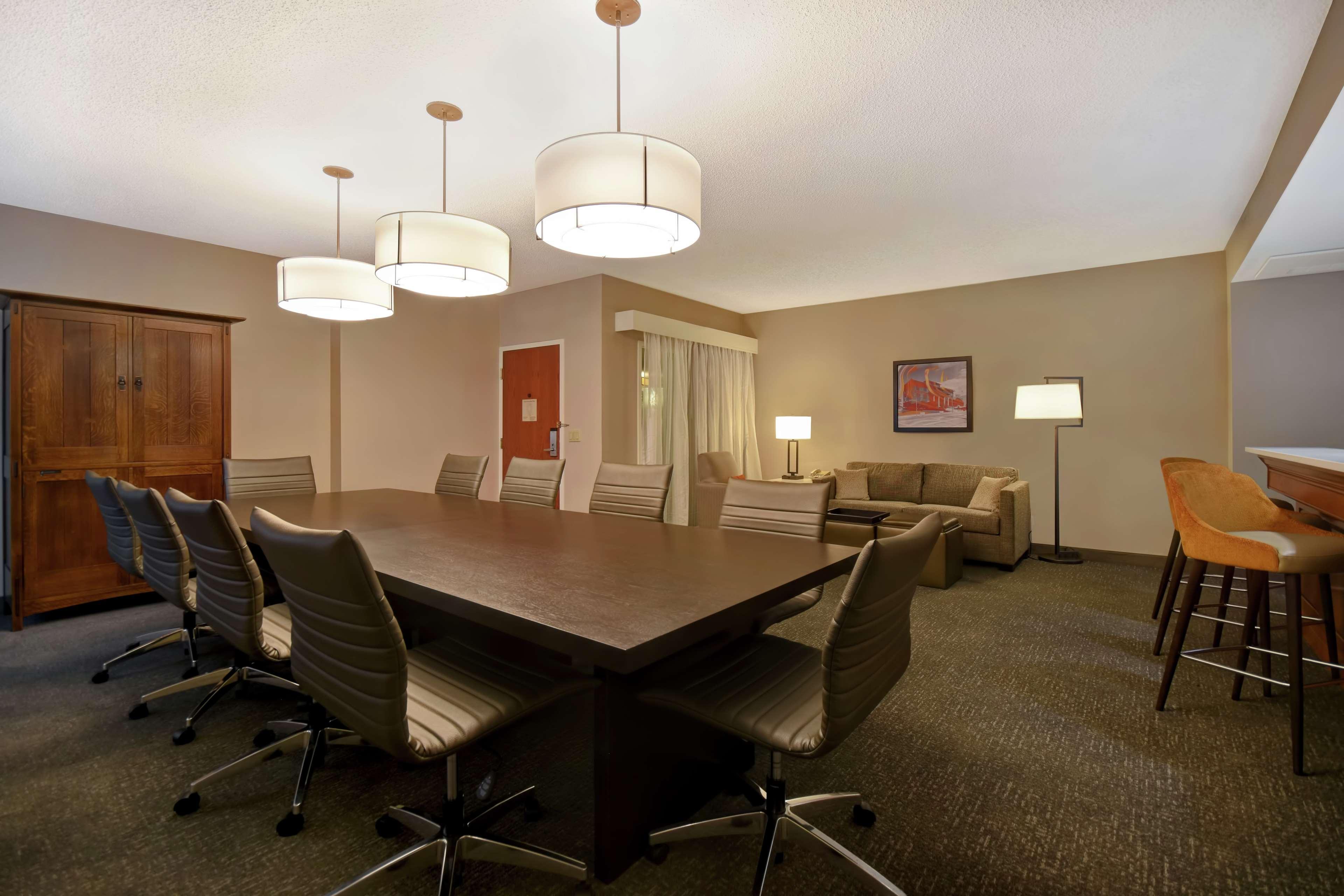 Embassy Suites Little Rock Kültér fotó