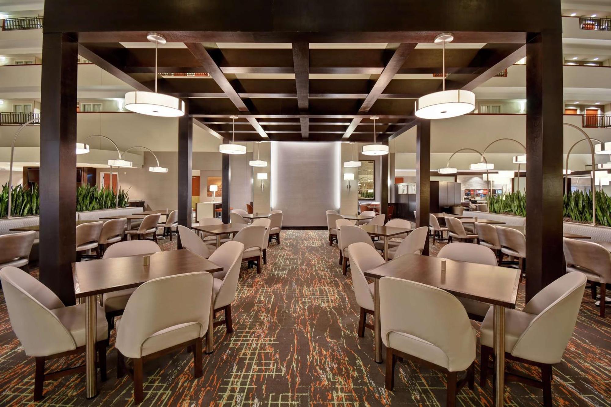 Embassy Suites Little Rock Kültér fotó